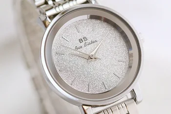 2022 Модные женские часы Stars, светящиеся очаровательные матовые часы с маленькой точкой на ремне, украшенные римской шкалой, роскошные женские повседневные
