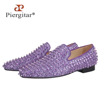 Мужская повседневная обувь Piergitar нового стиля с фиолетовыми шипами для вечеринок и банкетов, мужские лоферы ручной работы того же дизайна, красная подошва