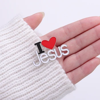 Я люблю Иисуса Эмалевые булавки Heart Faith Элегантные броши Рюкзак Значки для одежды Милые украшения Подарок для друзей